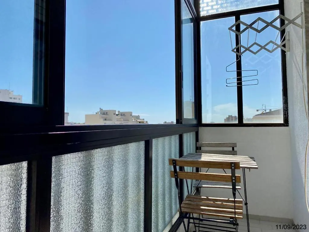 Blife Anya Private Rooms FAO